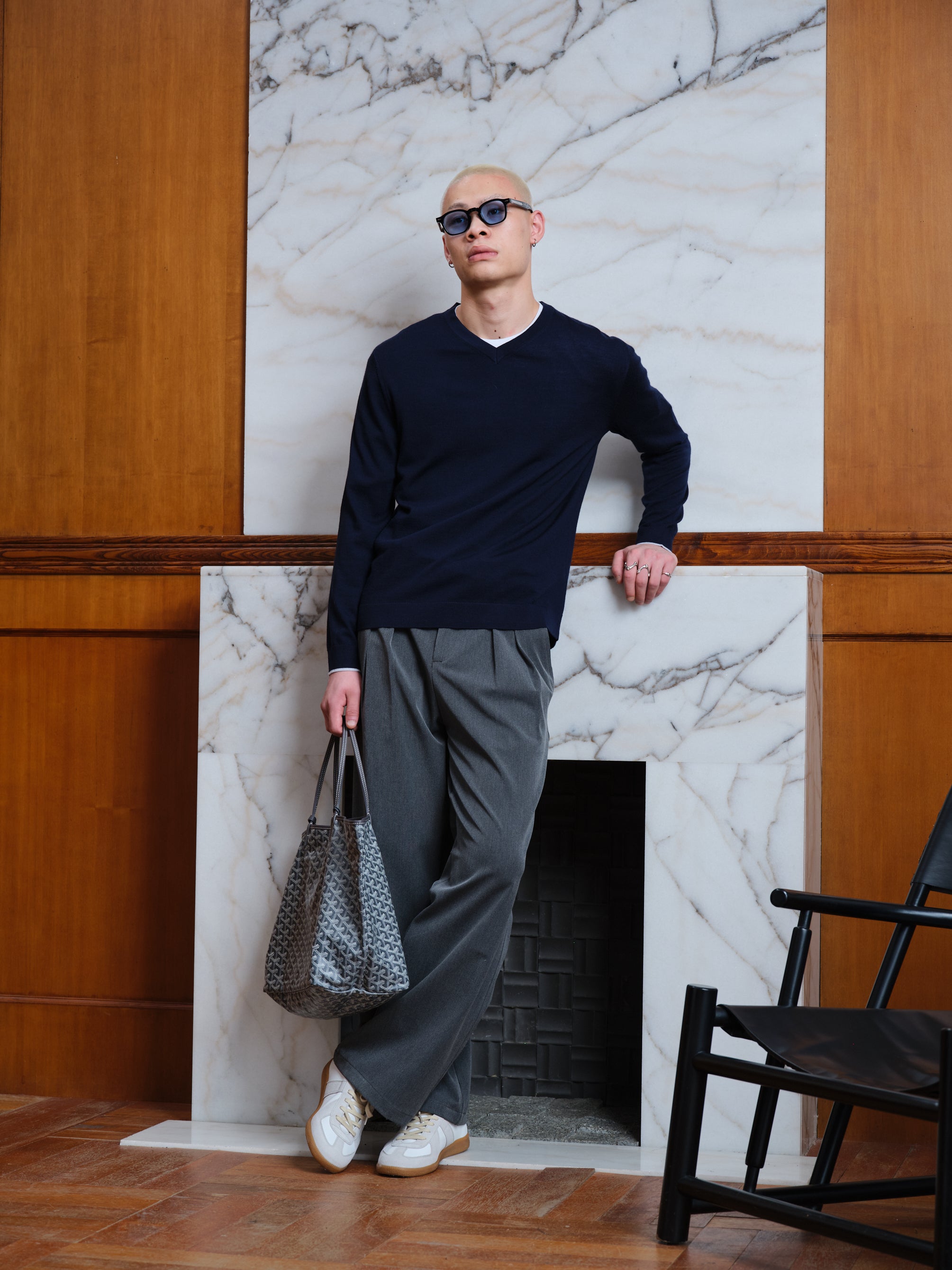 V-neck Sweater-3