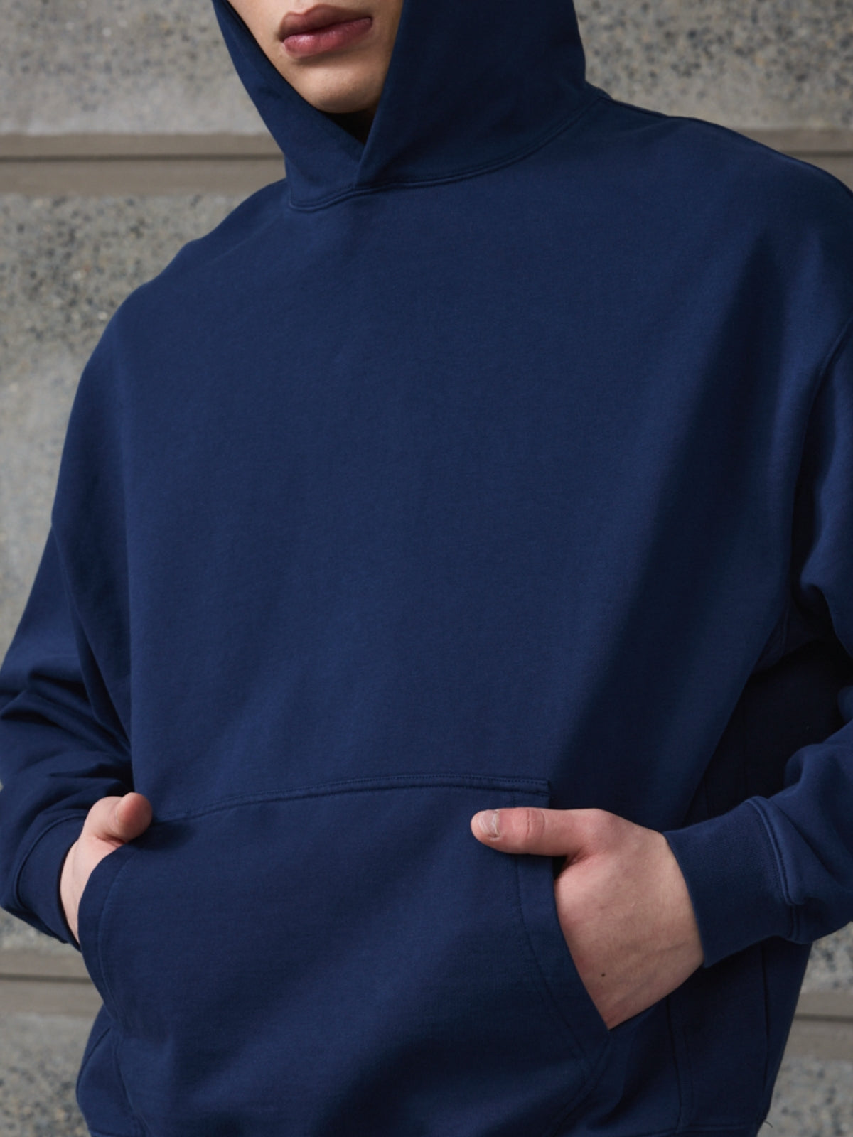 Oversized Hoodie – CREASE
